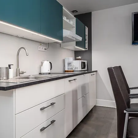 Zielone Powisle, Sun & Snow *