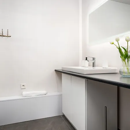 Zielone Powisle, Sun & Snow * وارسو